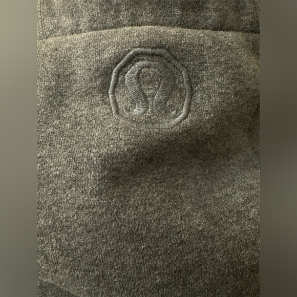 EUC Lululemon West Coast Hoodie- Men’s Large - Picture 8 of 8